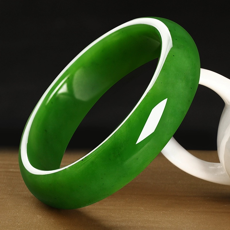 Natural Hetian jade bracelet for ladies